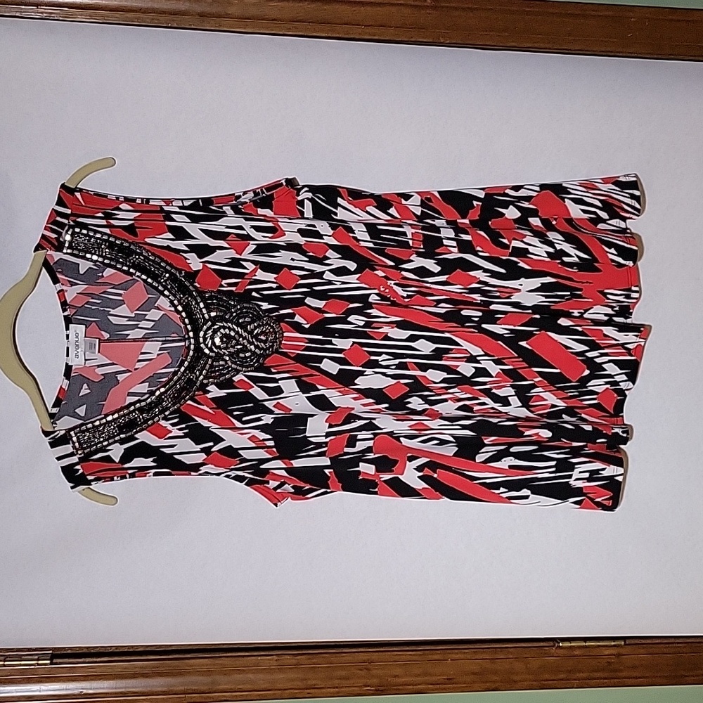 sleeveless blouse